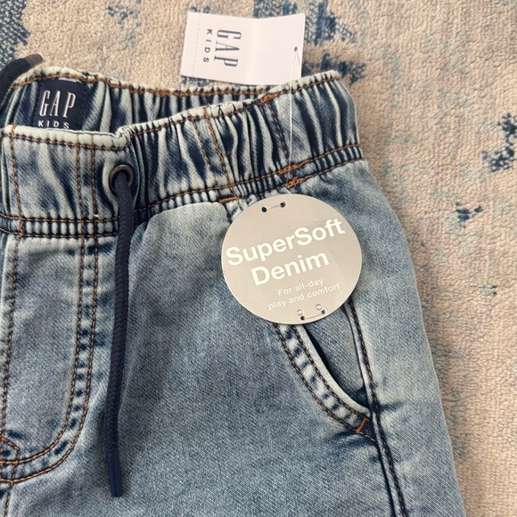 Gap Kids Knit Relaxed Easy Jeans - Picture 2 of 5